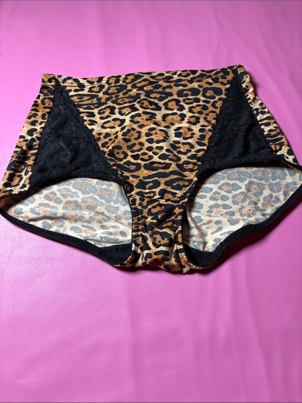 High-Waist Leopard Print Panty with Black Lace Accents